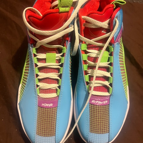 Vibrant Blue and Green Athletic Sneakers with Modern Design Air Jordan 35 Nike - Picture 6 of 8